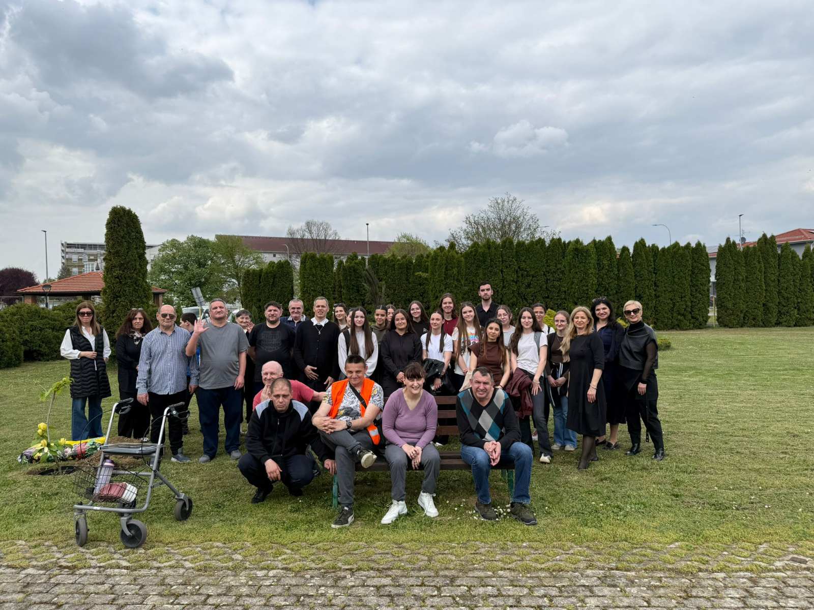 Jedan razred jedno stablo